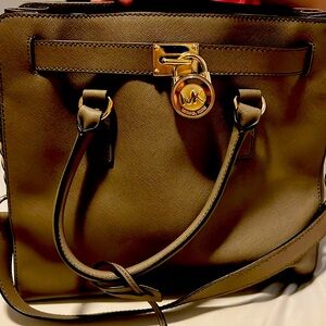 M&K bag in good condition